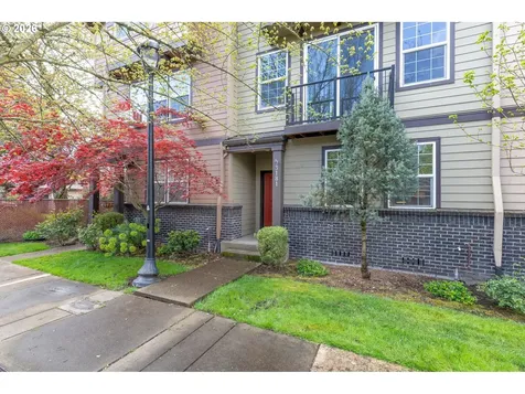 3181 SE Brookwood Avenue Hillsboro OR 97123