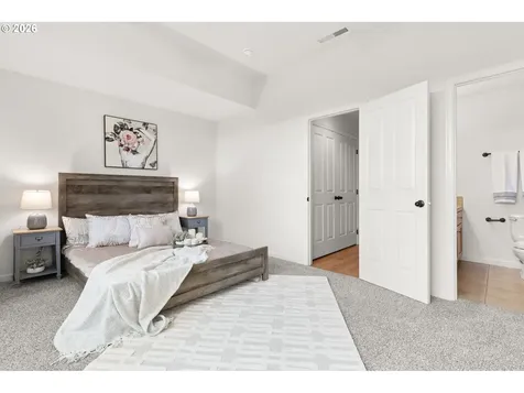 3181 SE Brookwood Avenue Hillsboro OR 97123