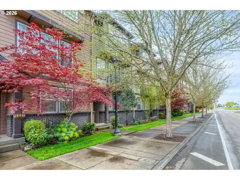3181 SE Brookwood Avenue Hillsboro OR 97123