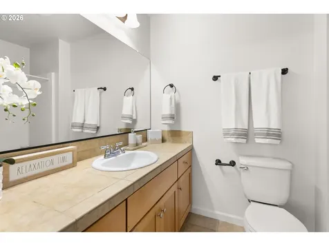 3181 SE Brookwood Avenue Hillsboro OR 97123