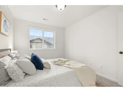 3181 SE Brookwood Avenue Hillsboro OR 97123