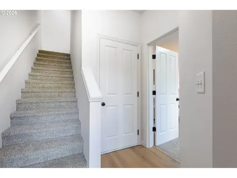 3181 SE Brookwood Avenue Hillsboro OR 97123