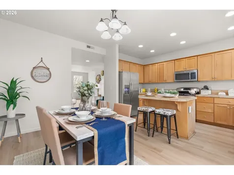 3181 SE Brookwood Avenue Hillsboro OR 97123