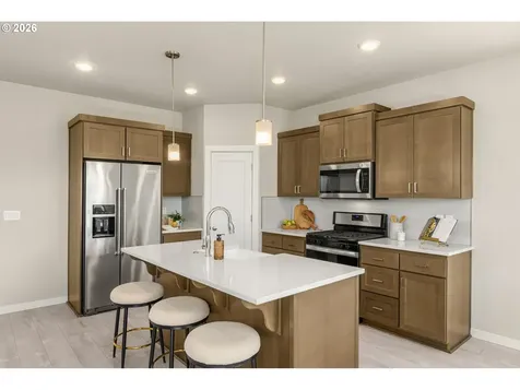 1656 18th Avenue Forest Grove OR 97116