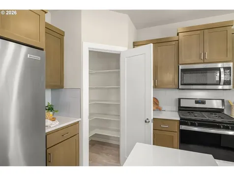 1656 18th Avenue Forest Grove OR 97116