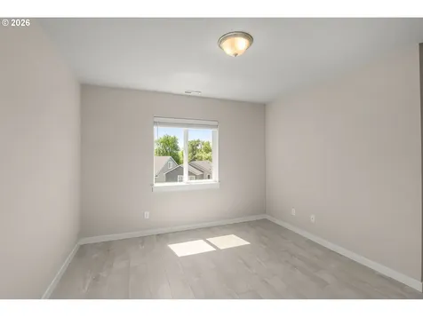 1656 18th Avenue Forest Grove OR 97116