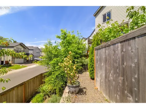 1656 18th Avenue Forest Grove OR 97116