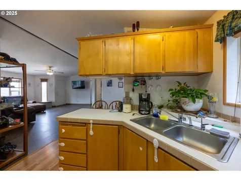 769 SE Fisher Drive Roseburg OR 97470