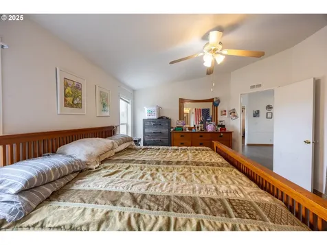 769 SE Fisher Drive Roseburg OR 97470