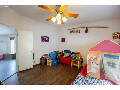 769 SE Fisher Drive Roseburg OR 97470