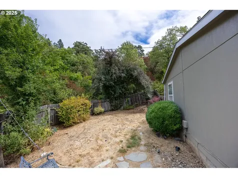 769 SE Fisher Drive Roseburg OR 97470