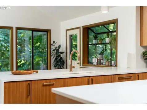 945 NW Torrey View Lane Portland OR 97229