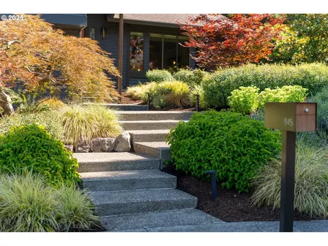 945 NW Torrey View Lane Portland OR 97229
