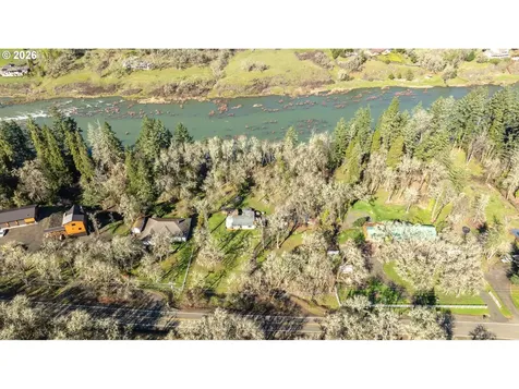 1176 Whistlers Lane Roseburg OR 97470
