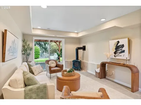 2965 W 19th Avenue Eugene OR 97405