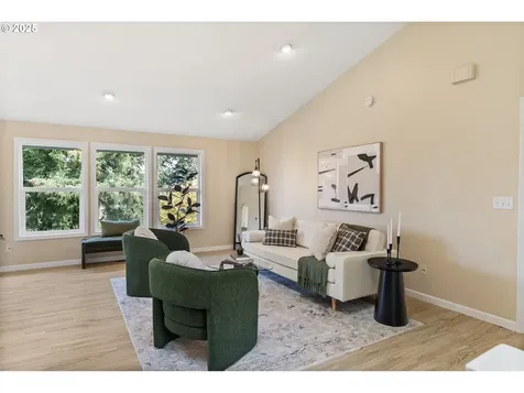 2965 W 19th Avenue Eugene OR 97405