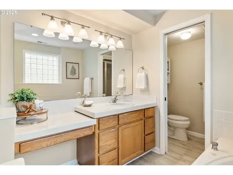 2965 W 19th Avenue Eugene OR 97405