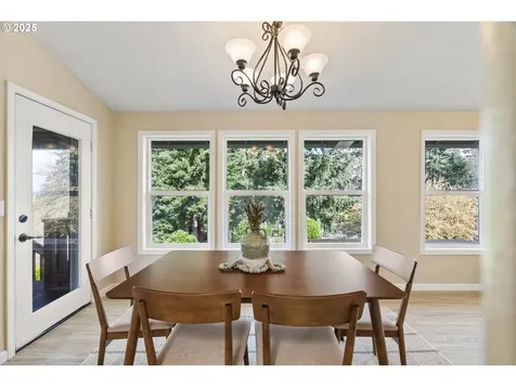 2965 W 19th Avenue Eugene OR 97405