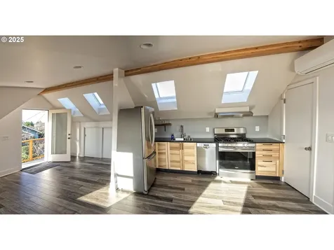 14 NE 56th Avenue Portland OR 97213