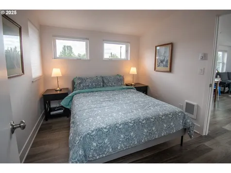 14 NE 56th Avenue Portland OR 97213