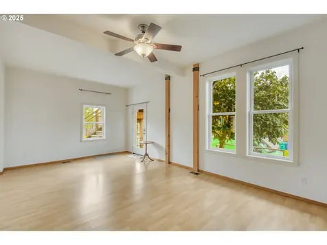 14 NE 56th Avenue Portland OR 97213