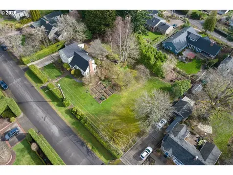 2600 SW Crestdale Drive Portland OR 97225