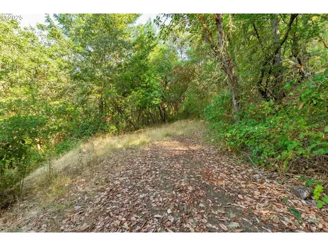 0 NE Carmen Street Roseburg OR 97470