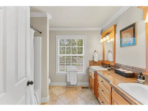 17370 Canyon Drive Lake Oswego OR 97034