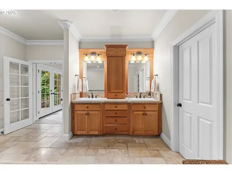 17370 Canyon Drive Lake Oswego OR 97034
