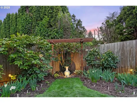12115 SW 124th Avenue Portland OR 97223