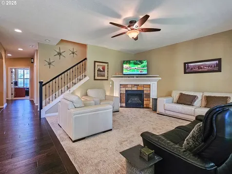 16023 Moss Lake Way Oregon City OR 97045