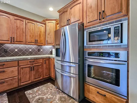 16023 Moss Lake Way Oregon City OR 97045