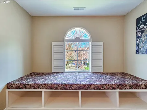 16023 Moss Lake Way Oregon City OR 97045