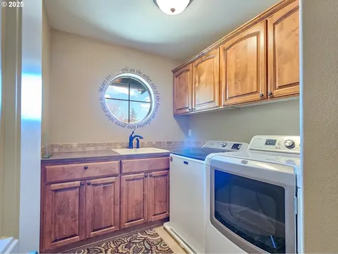 16023 Moss Lake Way Oregon City OR 97045