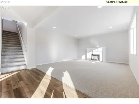 651 S 5th Street Carlton OR 97111