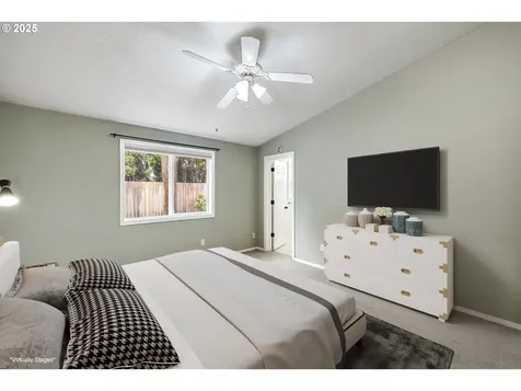 591 SW Filbert Street Mcminnville OR 97128