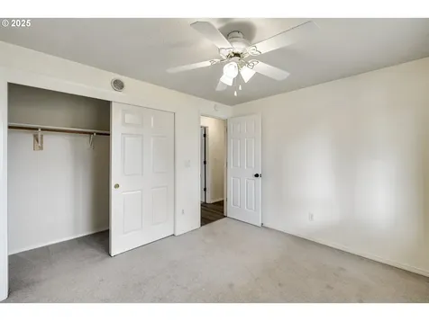 591 SW Filbert Street Mcminnville OR 97128
