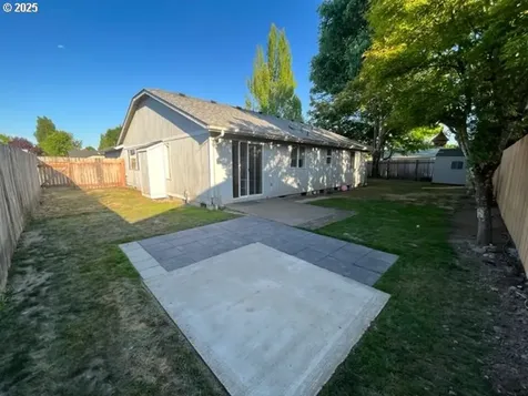 591 SW Filbert Street Mcminnville OR 97128