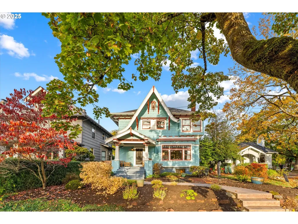1990 SE Mulberry Avenue Portland OR 97214