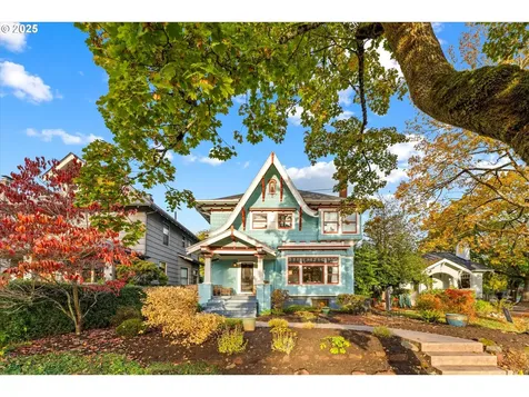 1990 SE Mulberry Avenue Portland OR 97214