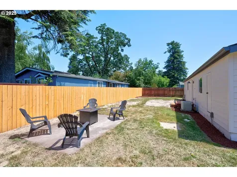 3277 Mcnaught Street Woodburn OR 97071