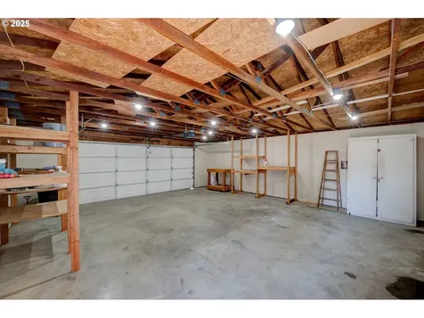 3277 Mcnaught Street Woodburn OR 97071
