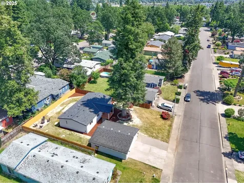 3277 Mcnaught Street Woodburn OR 97071
