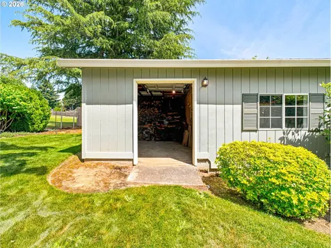 12439 SE Ashley Street Clackamas OR 97015