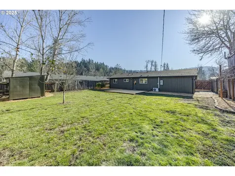 885 Snell Street Eugene OR 97405
