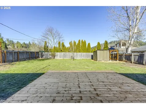 885 Snell Street Eugene OR 97405