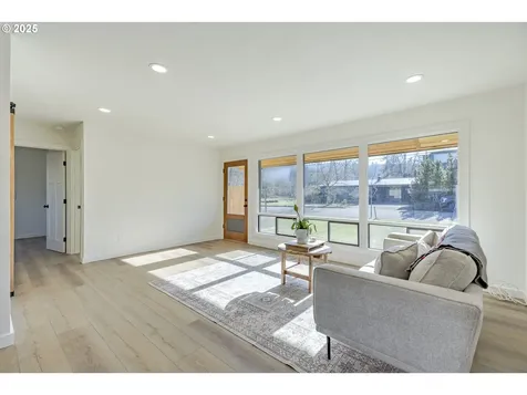 885 Snell Street Eugene OR 97405