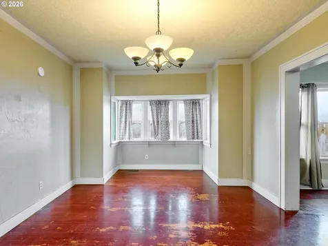 1740 Hardcastle Avenue Woodburn OR 97071