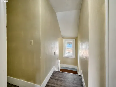 1740 Hardcastle Avenue Woodburn OR 97071