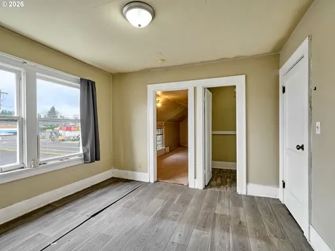 1740 Hardcastle Avenue Woodburn OR 97071